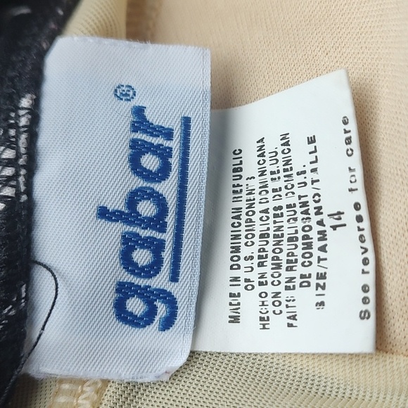 Swimsuit Top** - Picture 9 of 10